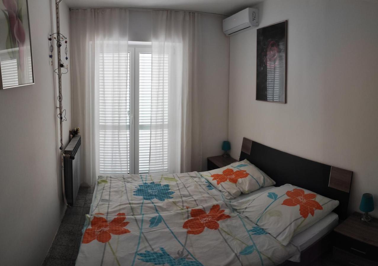 Apartmani Sabira Novi Vinodolski Exterior foto